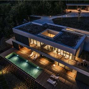 2 Bedroom Villa with Infinity Pool in Buzet, Istria, Sleeps 4